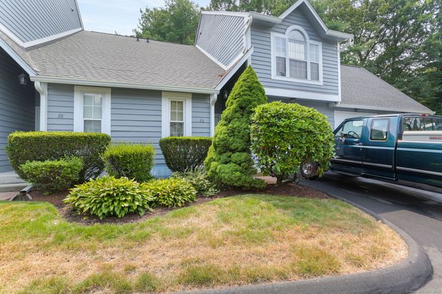 26 Hawley Glen 26, Stratford, CT 06614