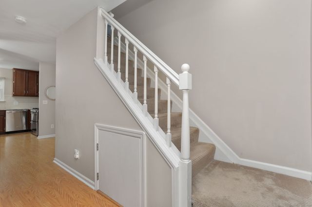 26 Hawley Glen 26, Stratford, CT 06614