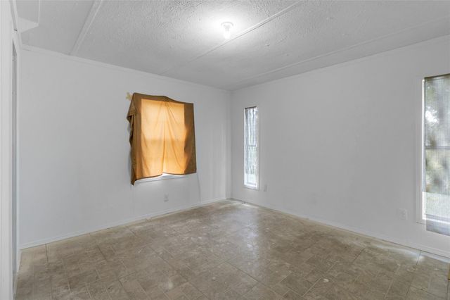 310 County Road 3280, Cleveland, TX 77327