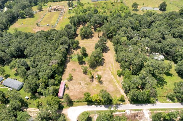 310 County Road 3280, Cleveland, TX 77327