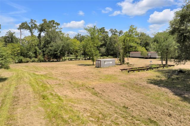 310 County Road 3280, Cleveland, TX 77327
