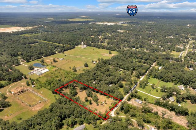 310 County Road 3280, Cleveland, TX 77327