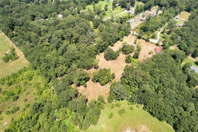 310 County Road 3280, Cleveland, TX 77327