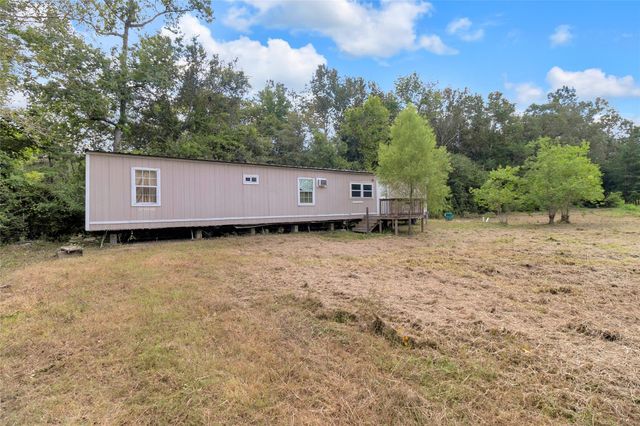 310 County Road 3280, Cleveland, TX 77327