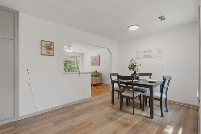821 S Christine St, Wichita, KS 67218