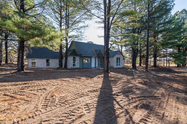 9381 Tallpines Road, Noble, OK 73068