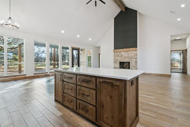 9381 Tallpines Road, Noble, OK 73068