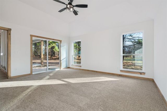 9381 Tallpines Road, Noble, OK 73068