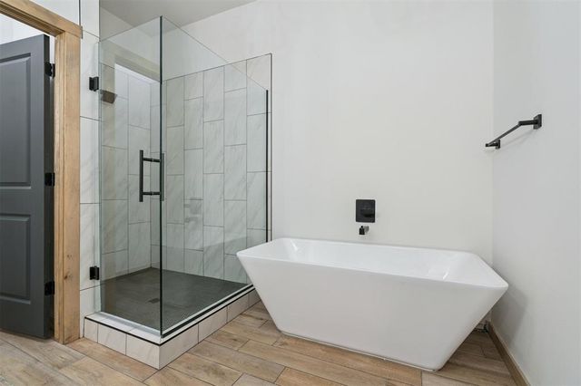 9381 Tallpines Road, Noble, OK 73068