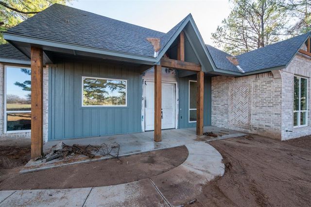 9381 Tallpines Road, Noble, OK 73068