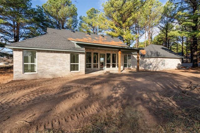 9381 Tallpines Road, Noble, OK 73068