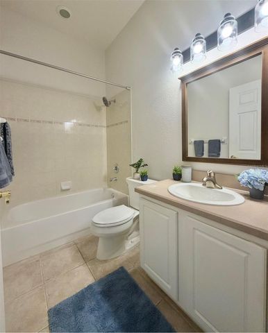 1326 BIG PINE DRIVE, Valrico, FL 33596