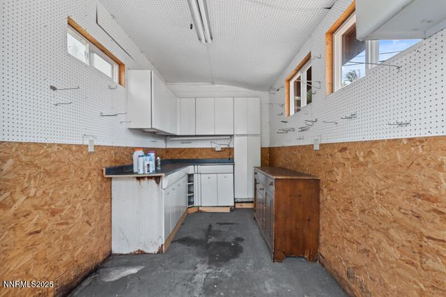 850 W 11th Street, Reno, NV 89503