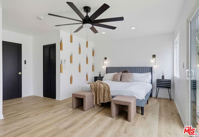 2022 W 77th Street, Los Angeles, CA 90047