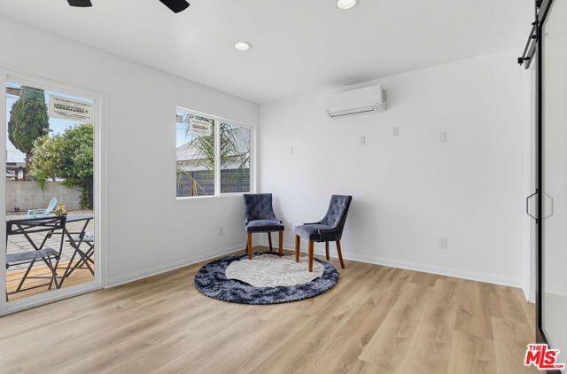 2022 W 77th Street, Los Angeles, CA 90047