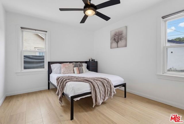 2022 W 77th Street, Los Angeles, CA 90047