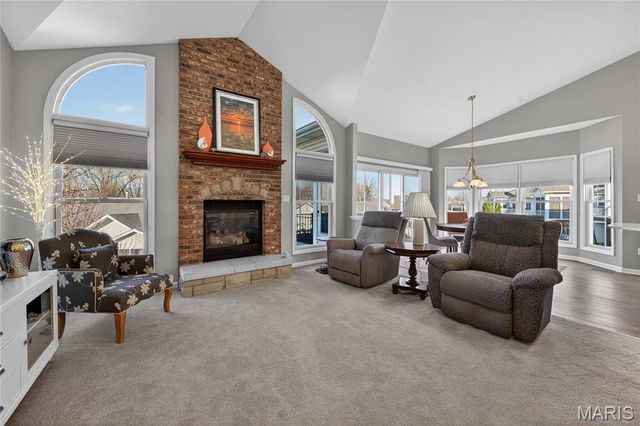 304 Gullane Drive, St Charles, MO 63301