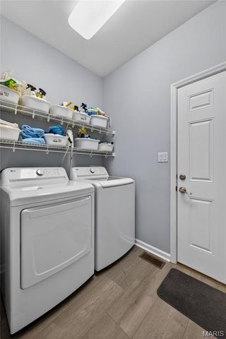 304 Gullane Drive, St Charles, MO 63301