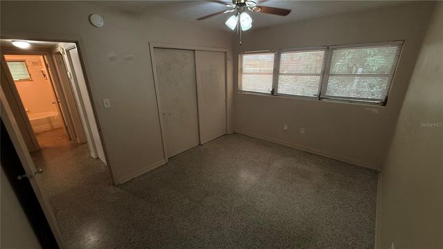 930 NE 6TH AVENUE, Gainesville, FL 32601