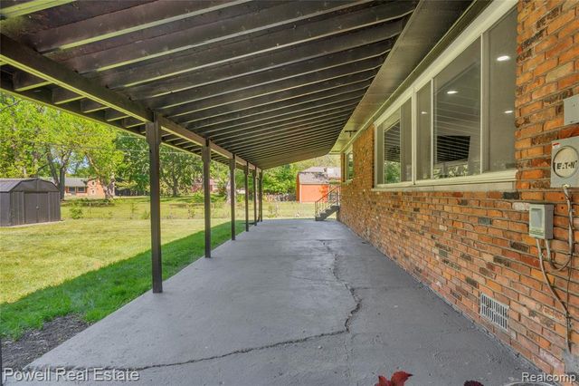 24139 Philip Drive, Southfield, MI 48075
