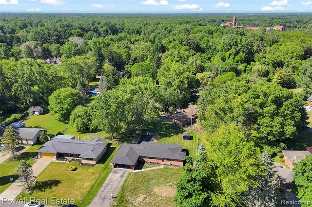 24139 Philip Drive, Southfield, MI 48075
