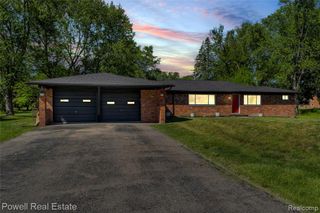 24139 Philip Drive, Southfield, MI 48075