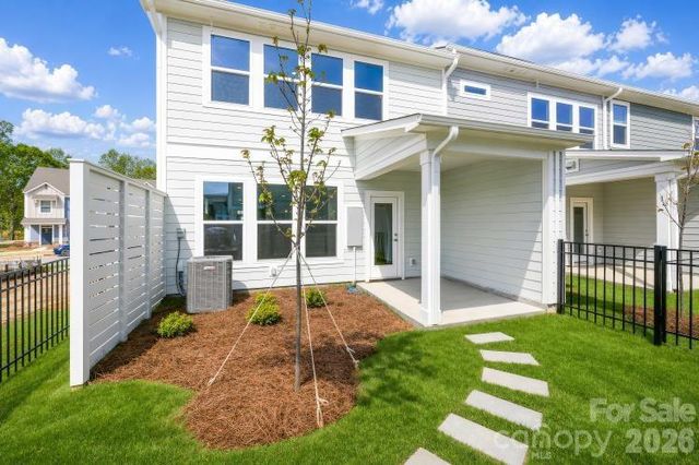 10110 Mamillion Drive, Huntersville, NC 28078