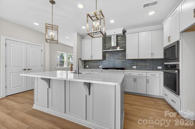 10110 Mamillion Drive, Huntersville, NC 28078