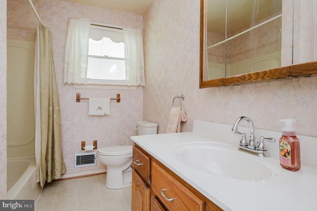 9649 DUNDAWAN RD, Baltimore, MD 21236