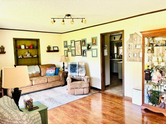 278 Jacqueline Cir, Camden, TN 38320