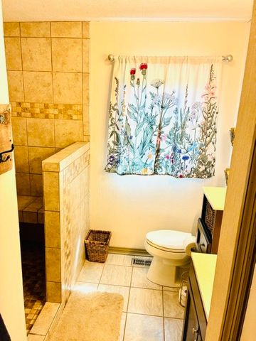 278 Jacqueline Cir, Camden, TN 38320