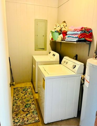 278 Jacqueline Cir, Camden, TN 38320
