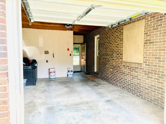 278 Jacqueline Cir, Camden, TN 38320