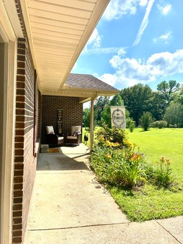278 Jacqueline Cir, Camden, TN 38320