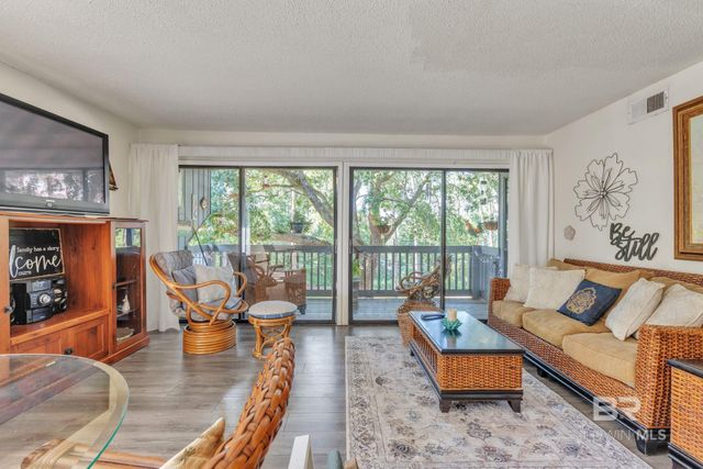 104 Golf Terrace 1B104, Daphne, AL 36526