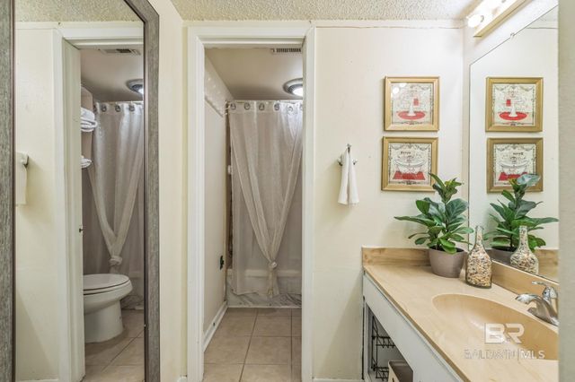 104 Golf Terrace 1B104, Daphne, AL 36526