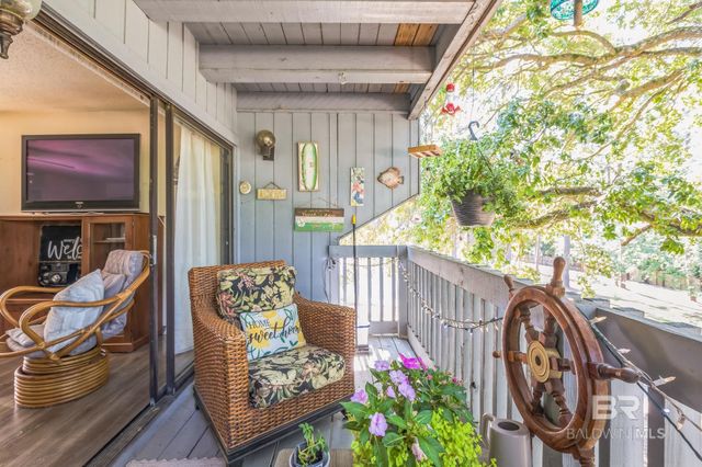 104 Golf Terrace 1B104, Daphne, AL 36526