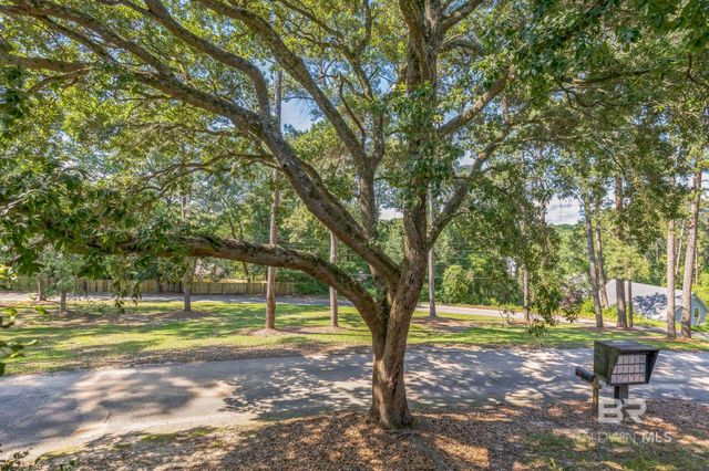 104 Golf Terrace 1B104, Daphne, AL 36526