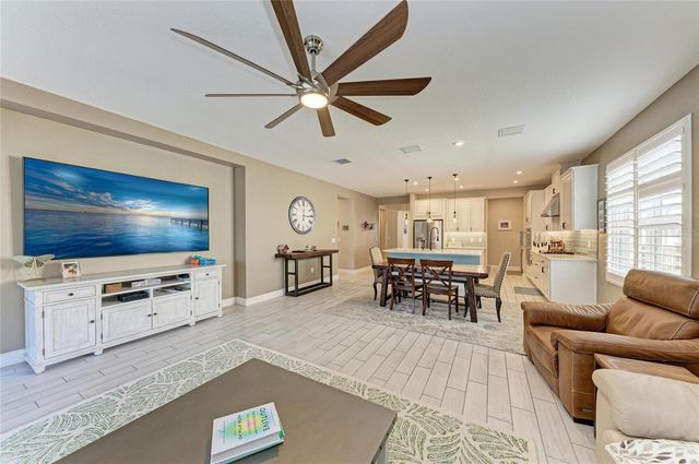 6029 MAIDENSTONE WAY, Palmetto, FL 34221