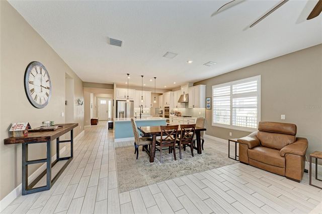 6029 MAIDENSTONE WAY, Palmetto, FL 34221