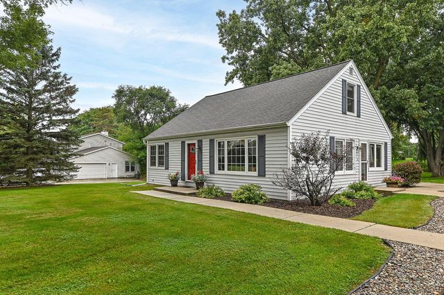 4465 Pilgrim ROAD, Brookfield, WI 53005