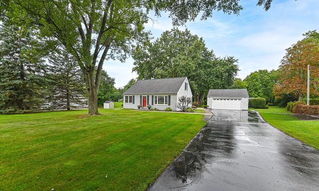 4465 Pilgrim ROAD, Brookfield, WI 53005