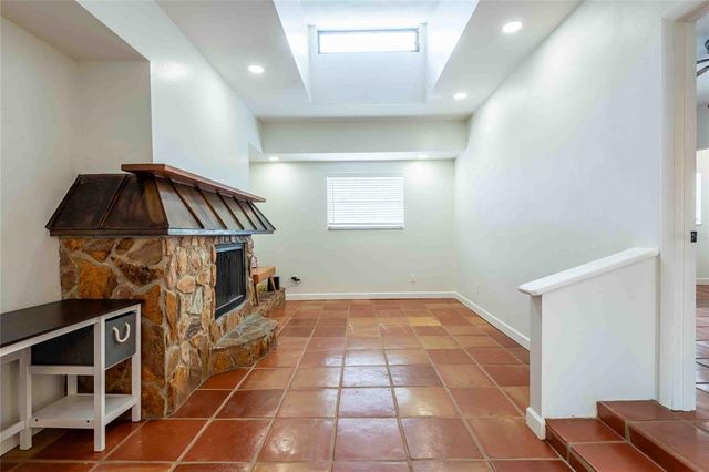 4405 W FAIR OAKS AVENUE 8, Tampa, FL 33611