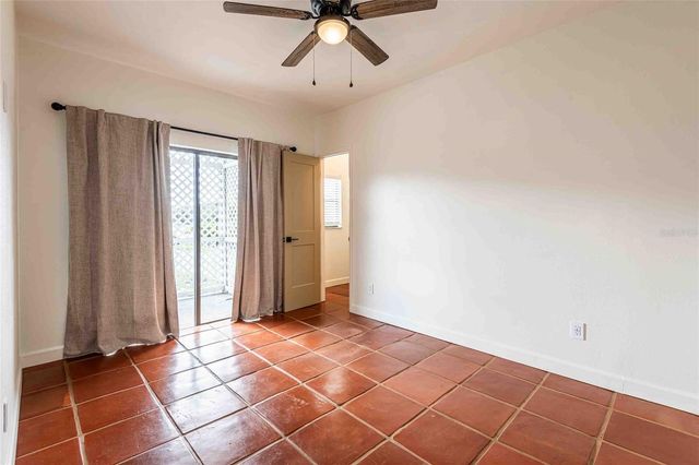 4405 W FAIR OAKS AVENUE 8, Tampa, FL 33611