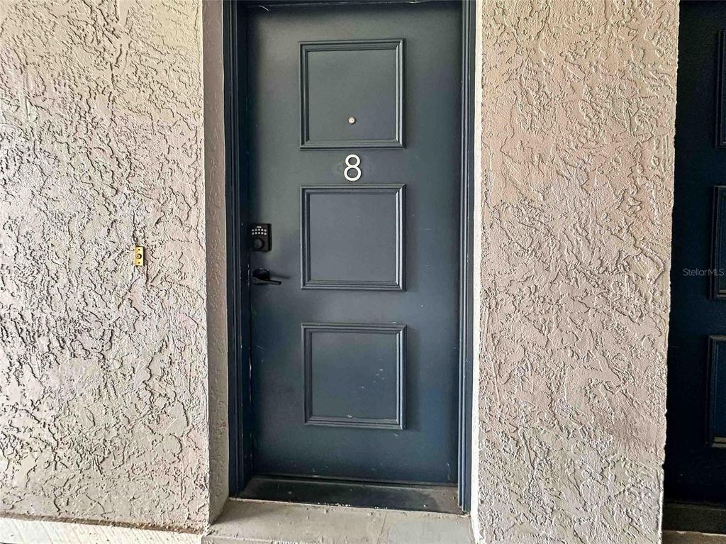 4405 W FAIR OAKS AVENUE 8, Tampa, FL 33611