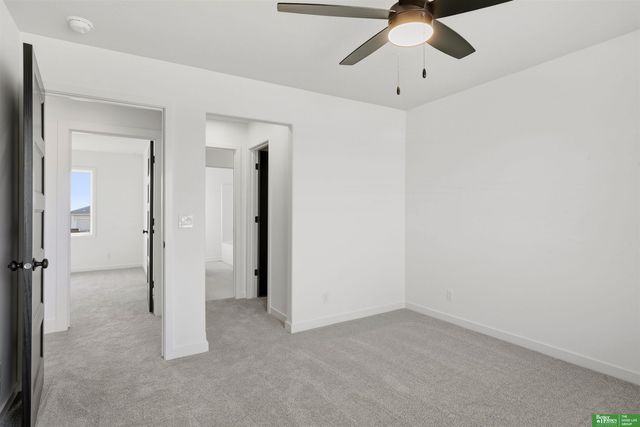 5713 N 198th Street, Elkhorn, NE 68022