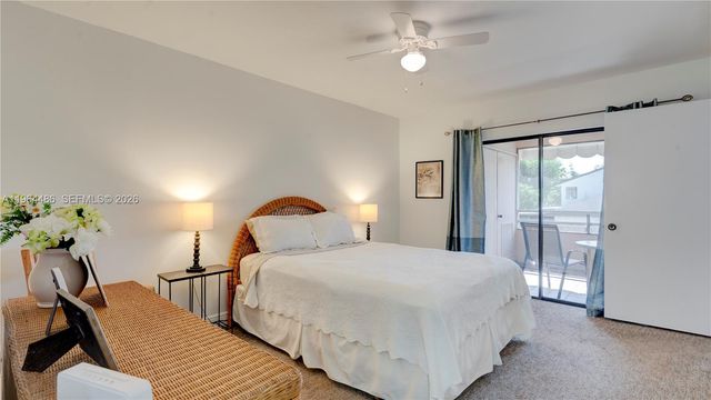 20120 NE 3rd Ct 8, Miami, FL 33179