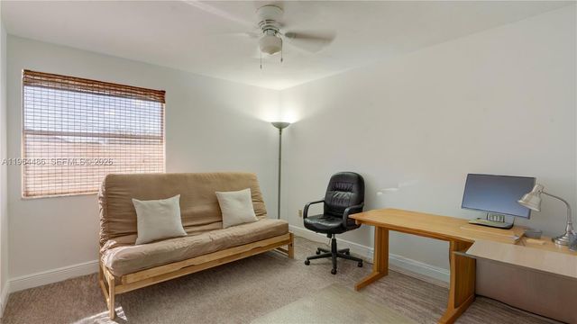 20120 NE 3rd Ct 8, Miami, FL 33179