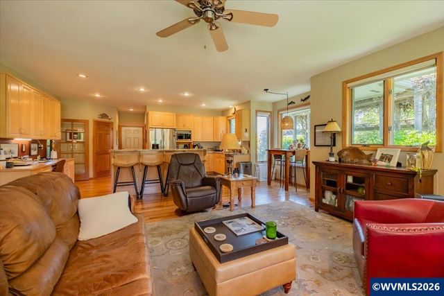 2548 NW Maser Dr, Corvallis, OR 97330