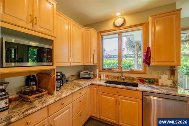 2548 NW Maser Dr, Corvallis, OR 97330